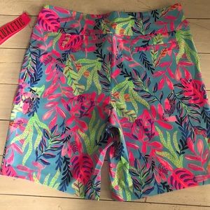 Lilly Pulitzer | Reid Short | Size 14(Plus) | Multi Corals